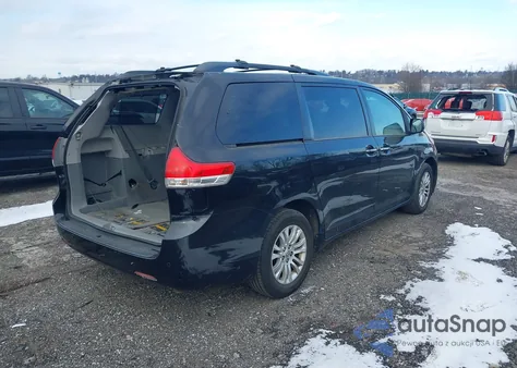 2014 Toyota Sienna Xle V6 8 Passenger из США, поврежденный, VIN 5TDYK3DC0ES521372